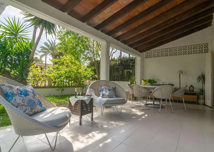 Villa Campins