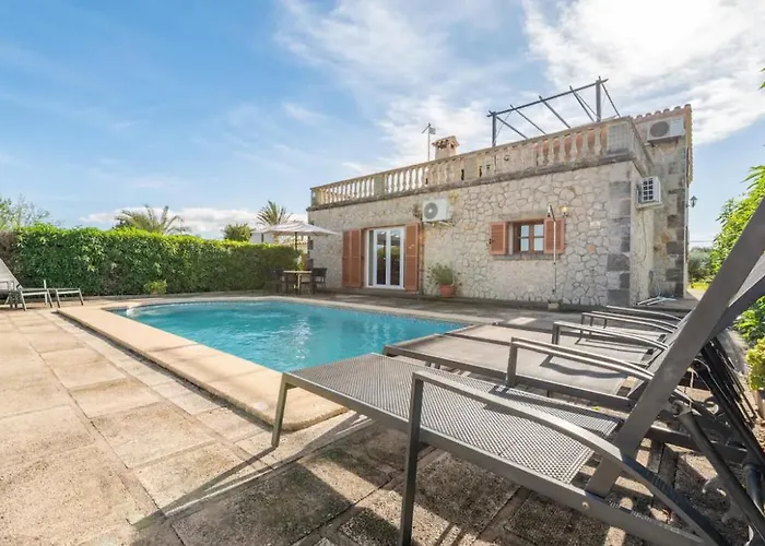 Villa Poley