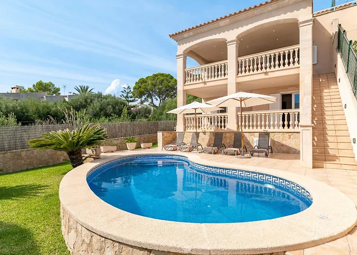 Beach Villa Arran de Mar