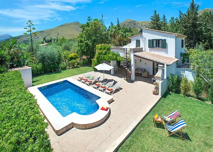 Owl Booking Villa Bocoris - 15 Min Walk To The Beach