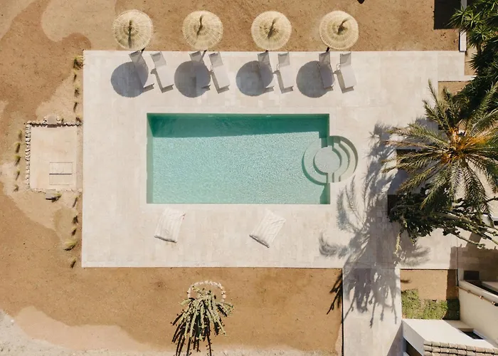 Vino Resort Son Amaret