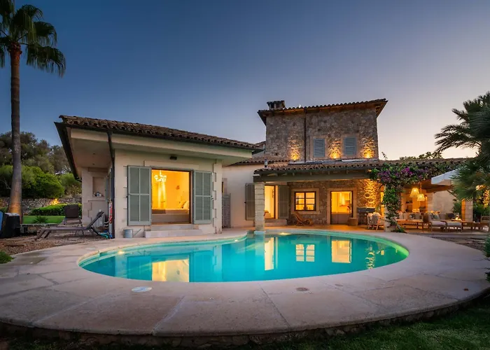 Villa Peroia By Bebreeze