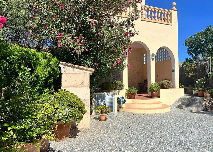 Casa Vieja