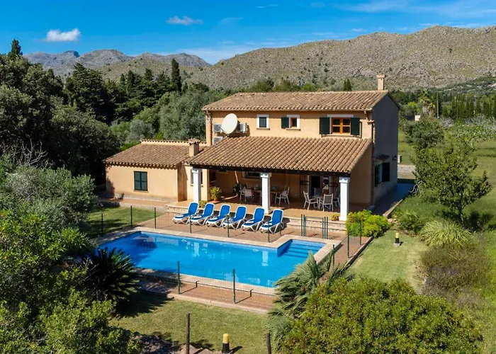 Villa Seguinot By Vintage Travel
