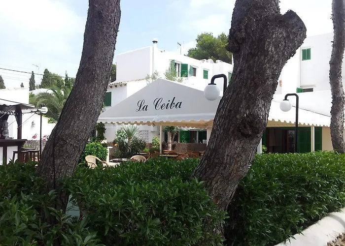 Hostal La Ceiba