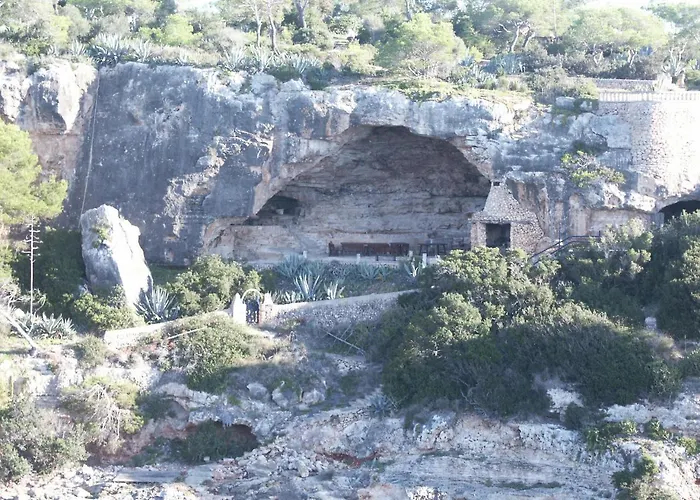 Apartamentos Cala Figuera