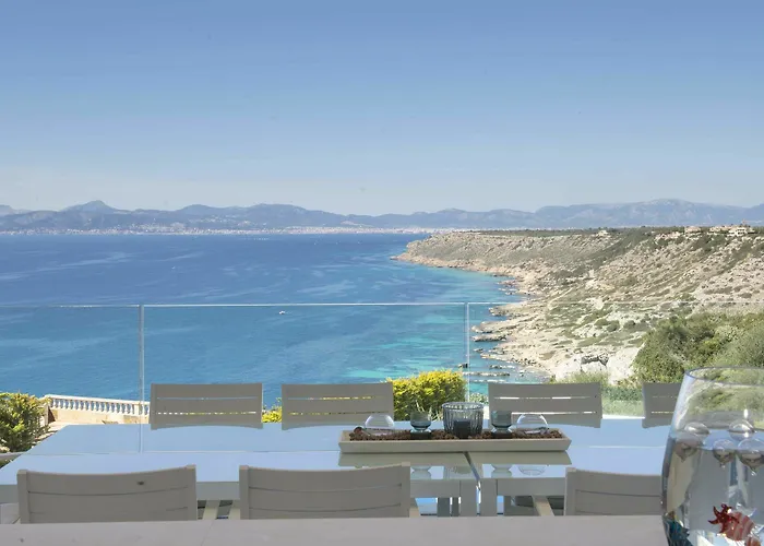 Villa Son Mares