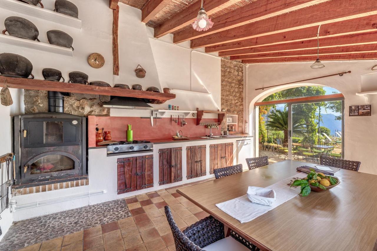 Sa Vella Villa