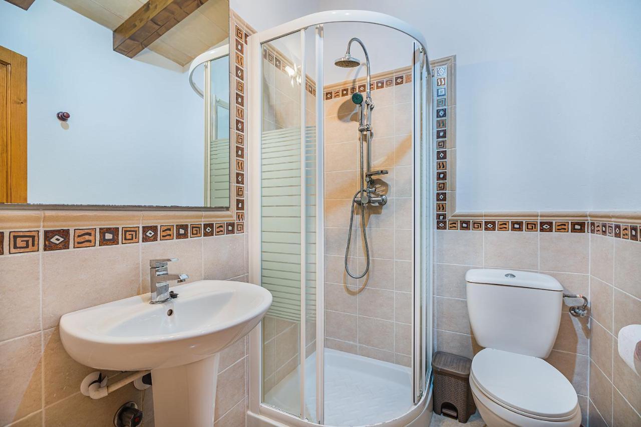 Cuxach Nou Villa *