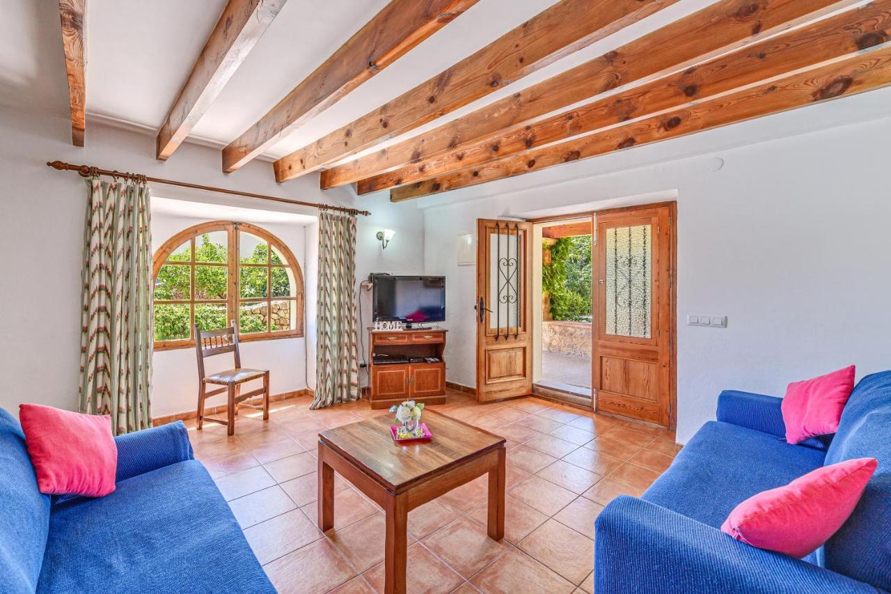 Ca N Tres Cames Cuxach De N Joan Holiday home
