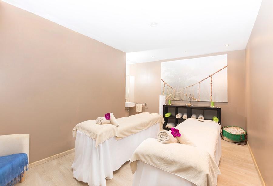 Be Live Adults Only Marivent 4*