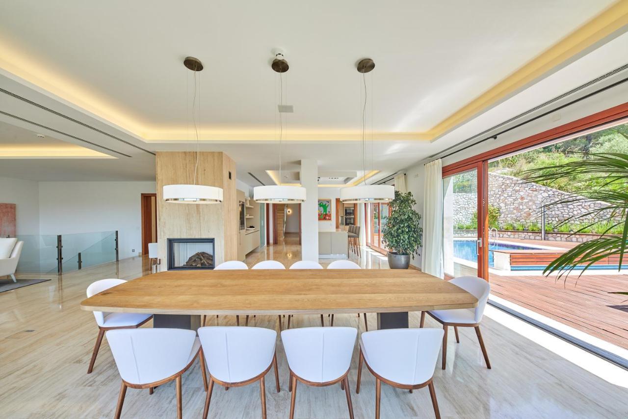 Sapphire By Cap Vermell Estate Villa *