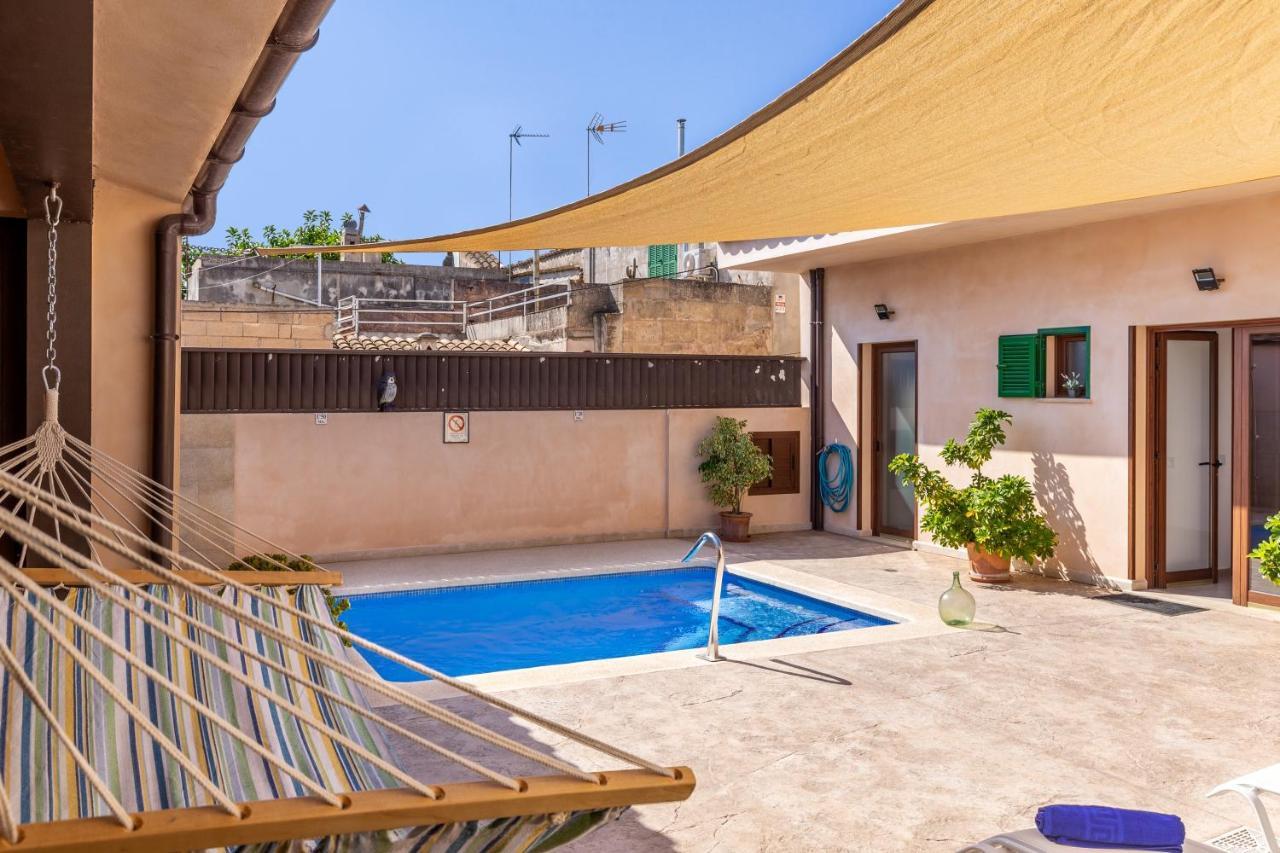 Cas Padrins De Ses Tanques Сasa de vacaciones *