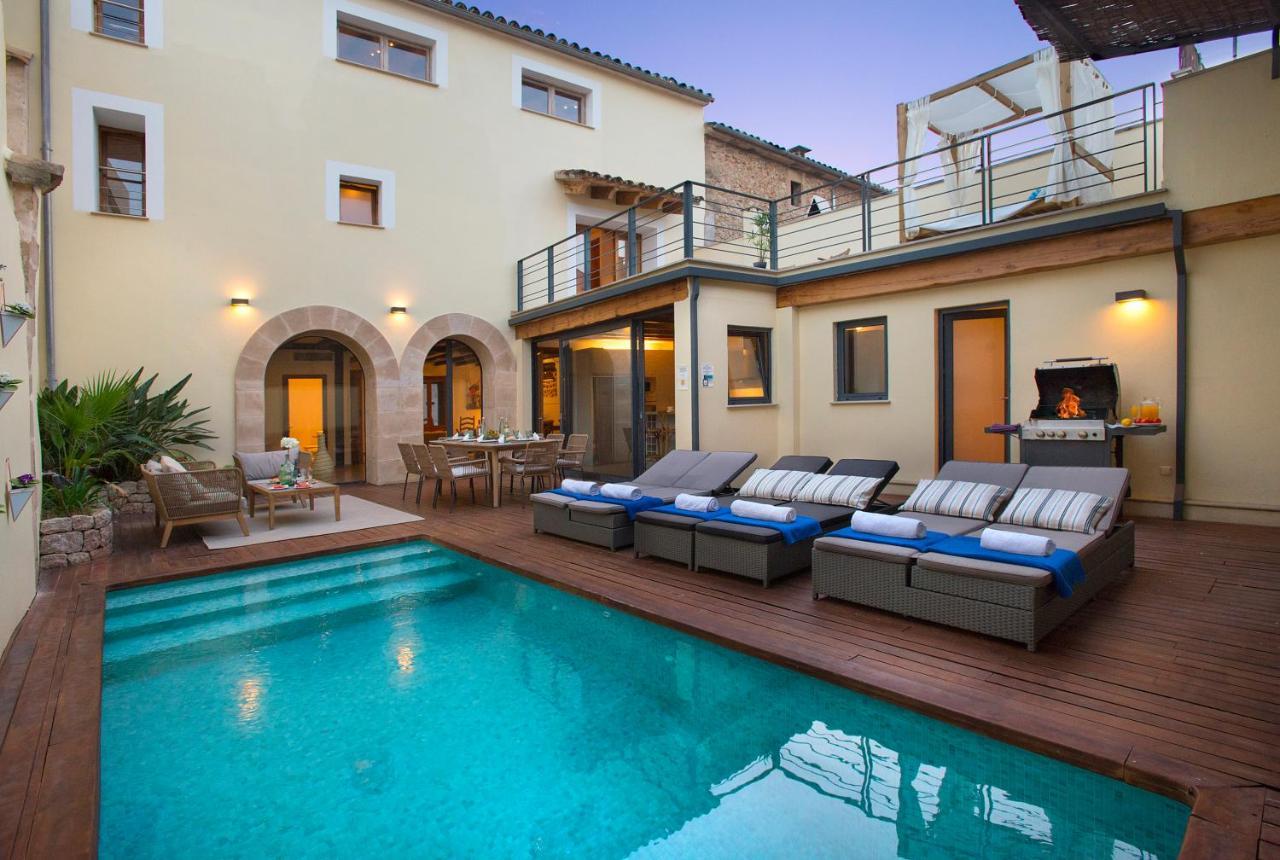 Villa Owl Alvarez - Luxury Retreat In The Old Town *