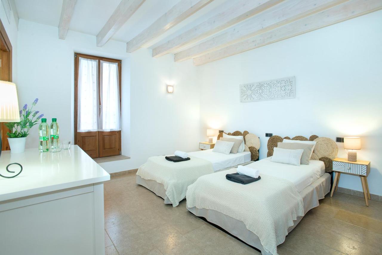Villa Owl Alvarez - Luxury Retreat In The Old Town