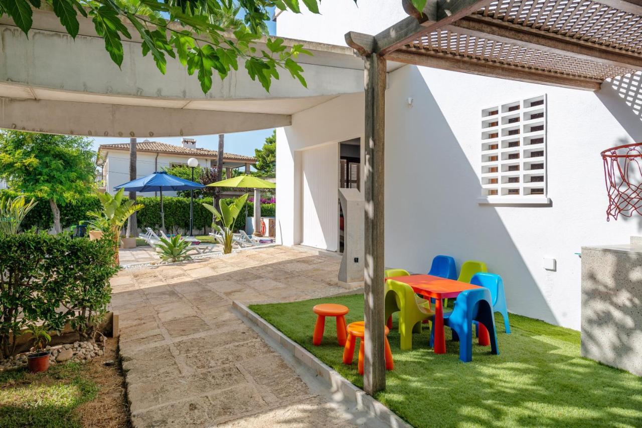 Villa Estrel *