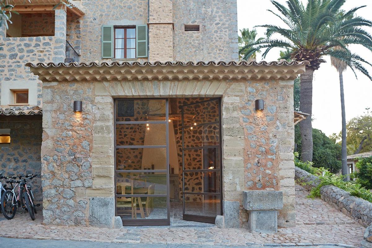 Es Port Hotel