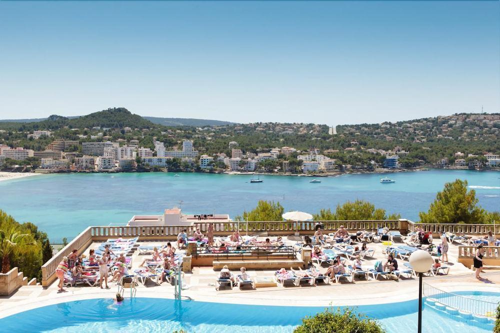 Purobeach Hotel