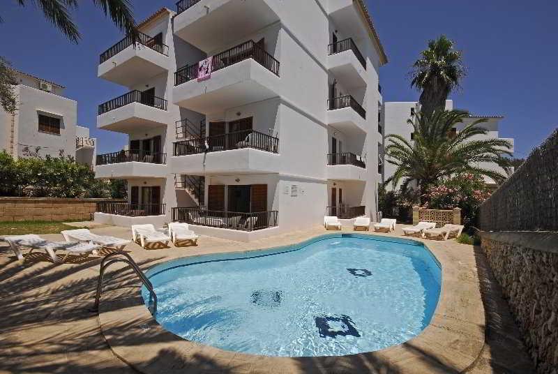 Hotel Cala Ferrera 3*