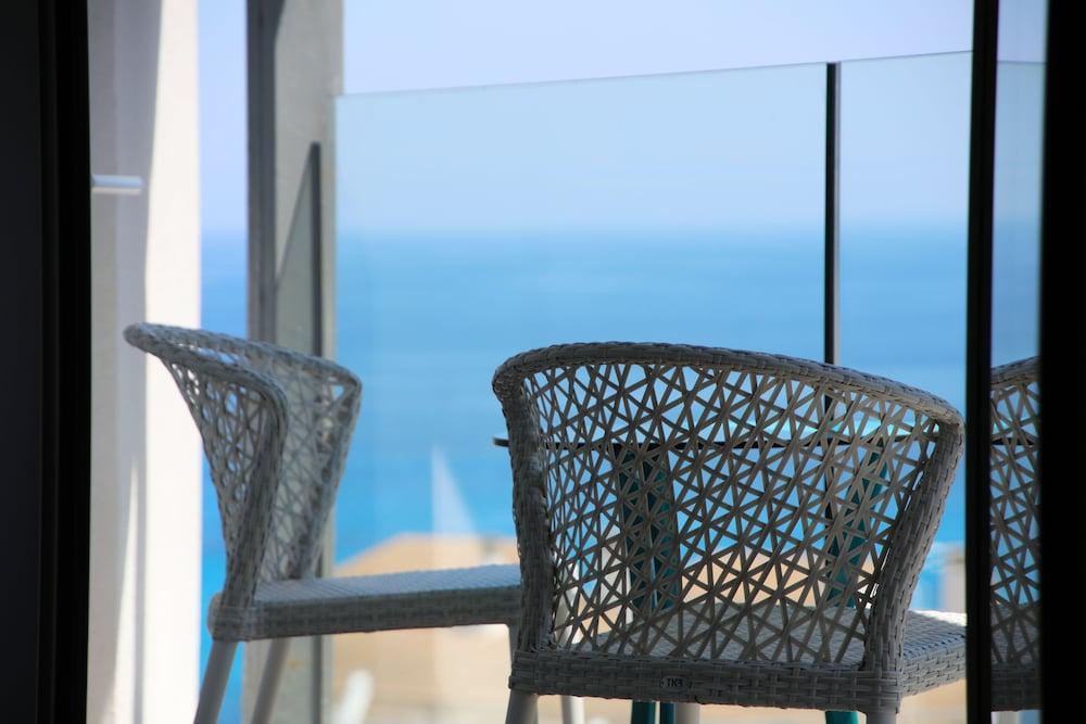 Mar Azul Pur Estil & (adults Only)