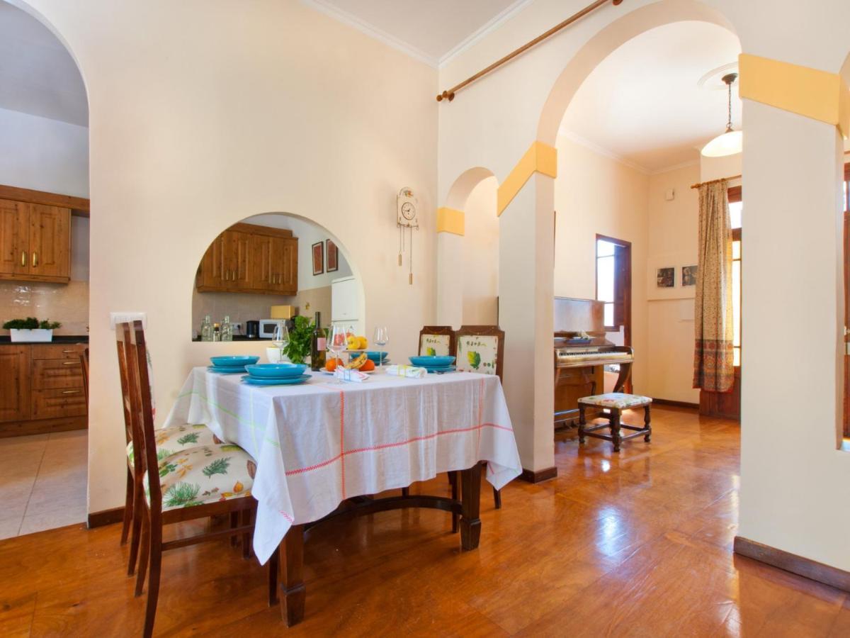 Сasa de vacaciones Casa Bibi 6, Con Jardín Y Terrazas En Alcúdia