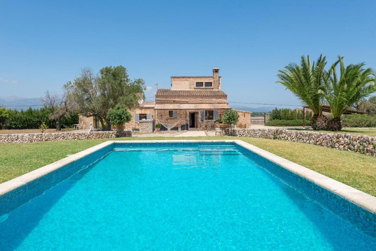 Perello, Swimming Pool And Gardens
