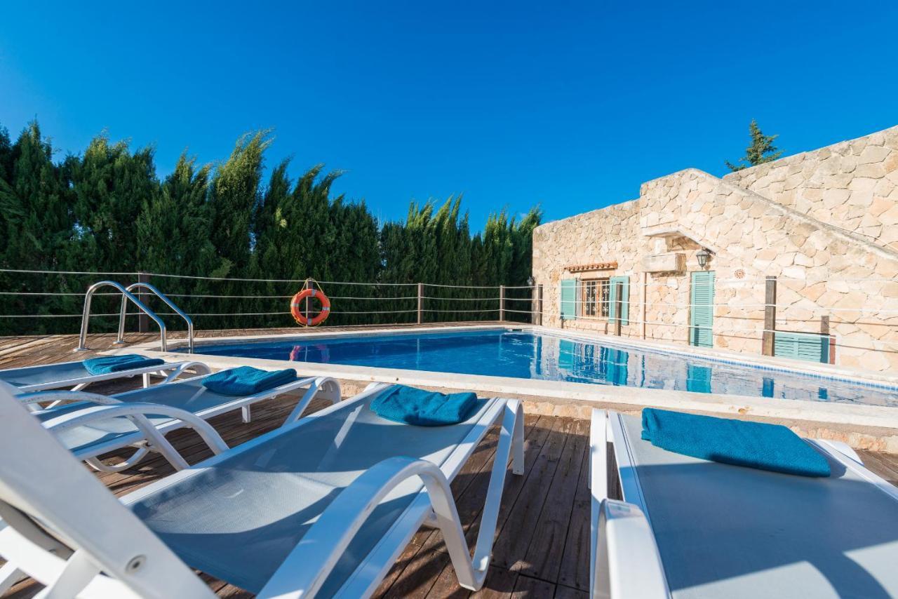 Pau, Pool&garden Close To The