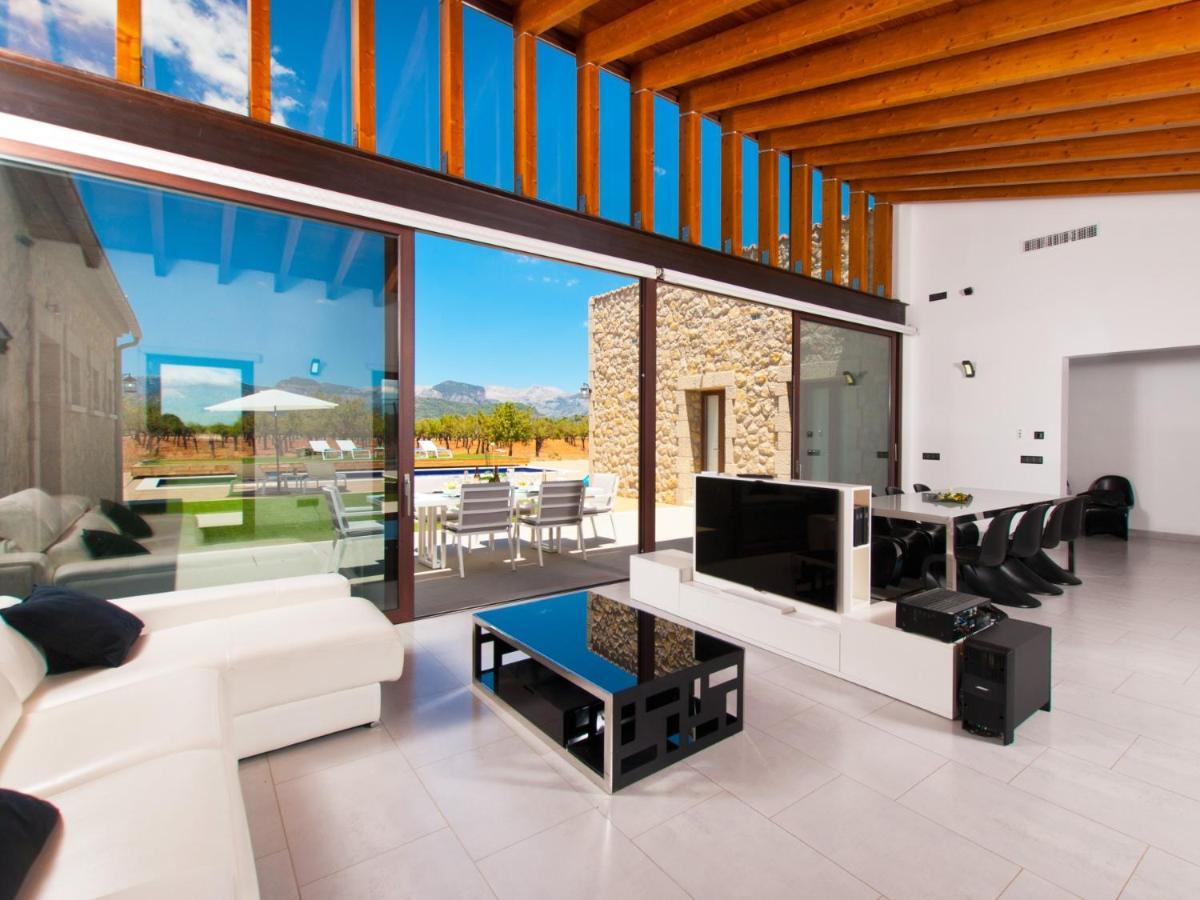 Es Velar 34 De Villa *