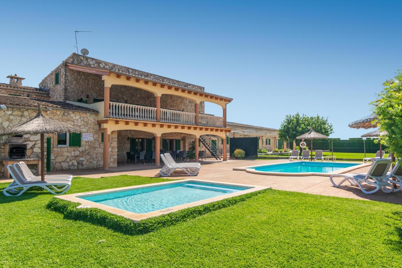 Grau 24 Villa