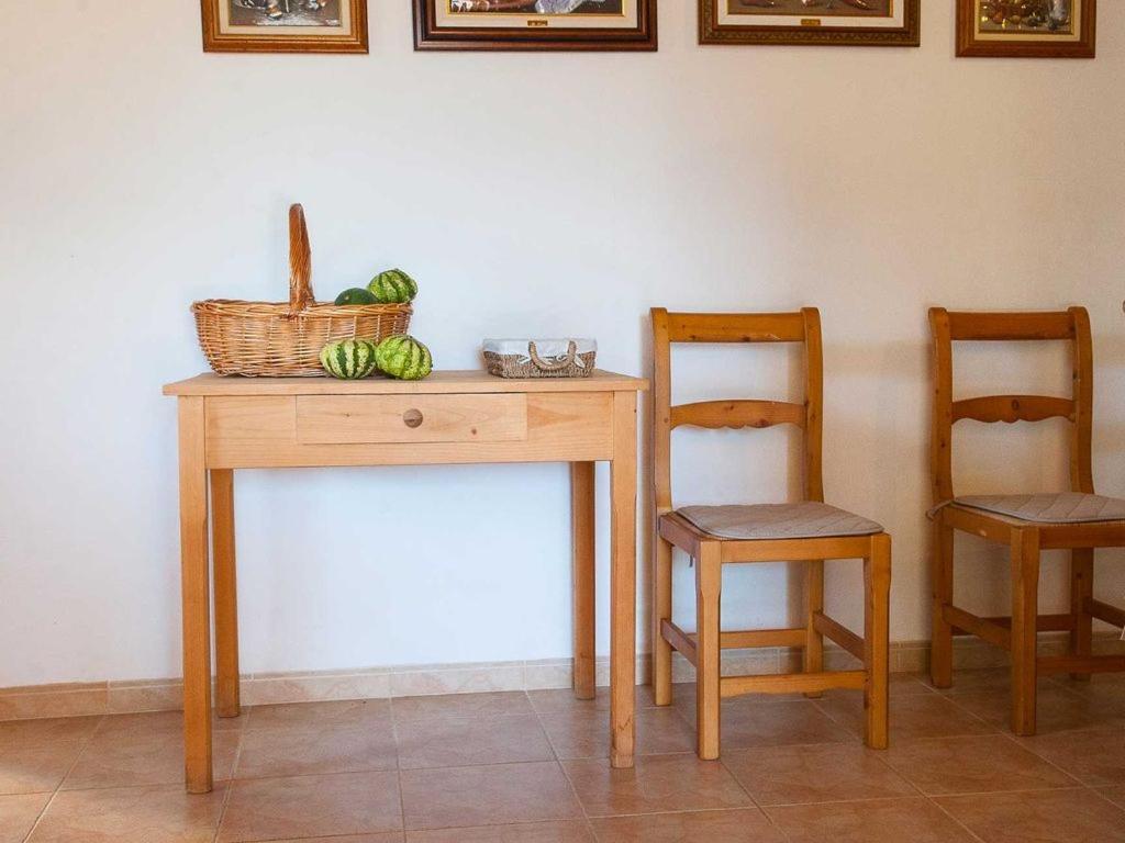- Cosy 3 Bedroom With Private Pool And Ac Búger