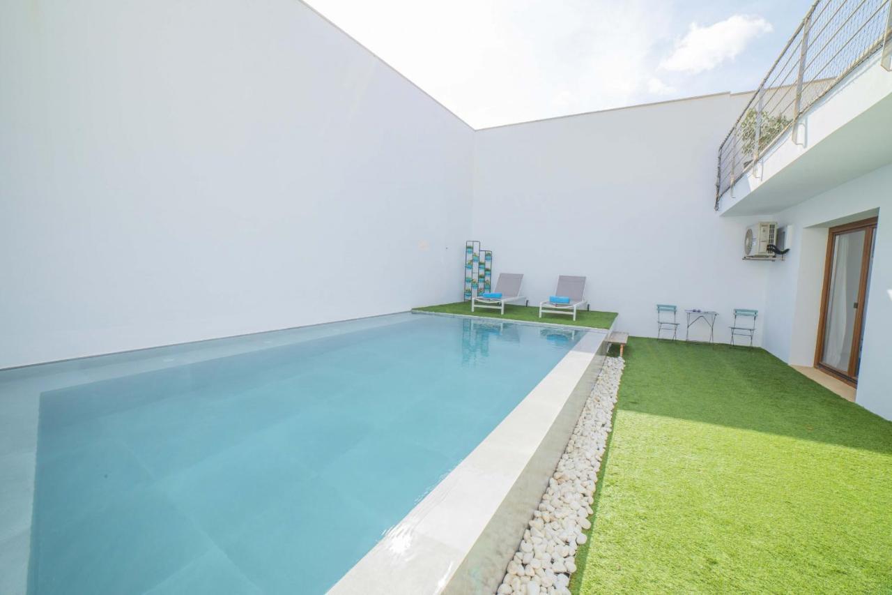 Hampton Villa *
