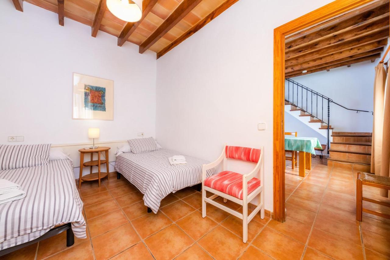 El Clavet Villa *