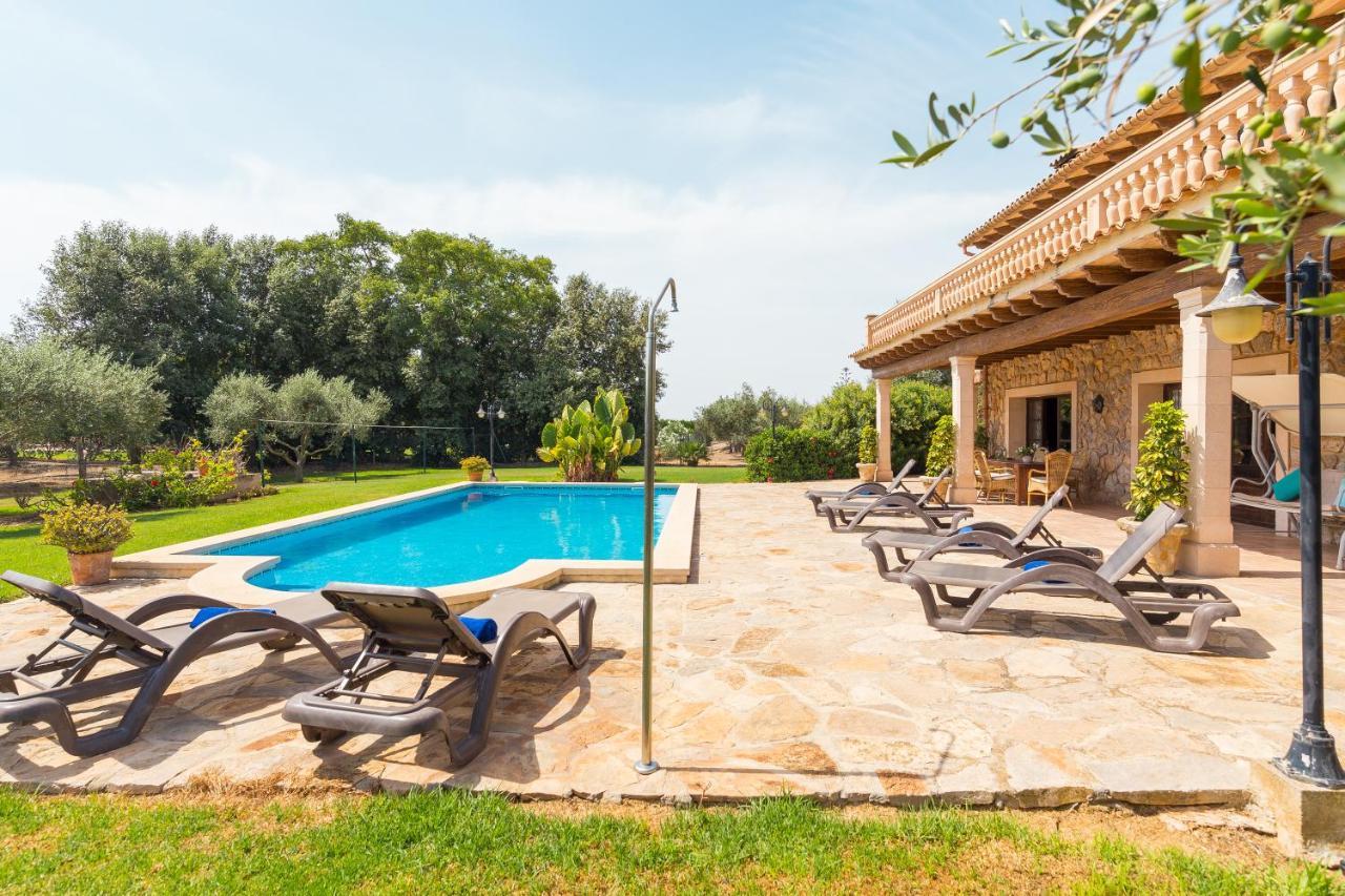 Lagoon Villa *