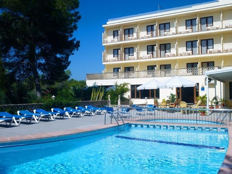 Hotel Condemar