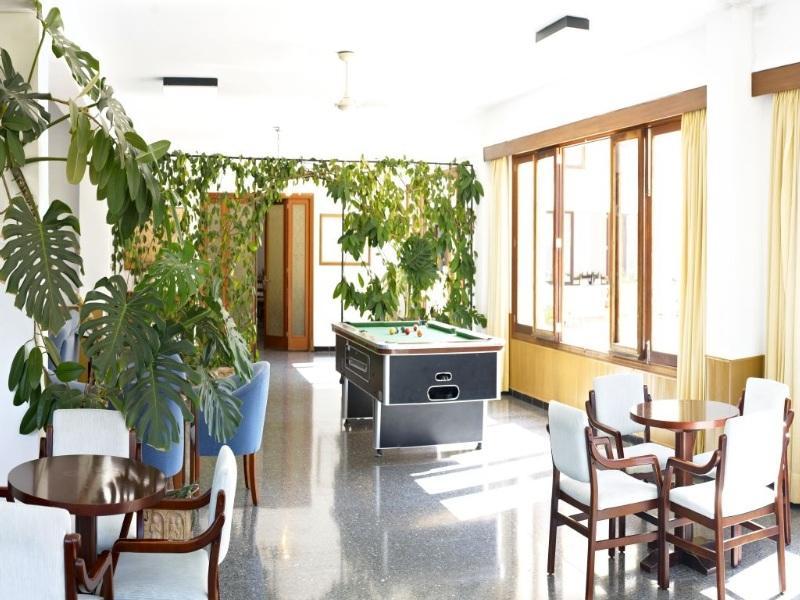 Condemar Hotel