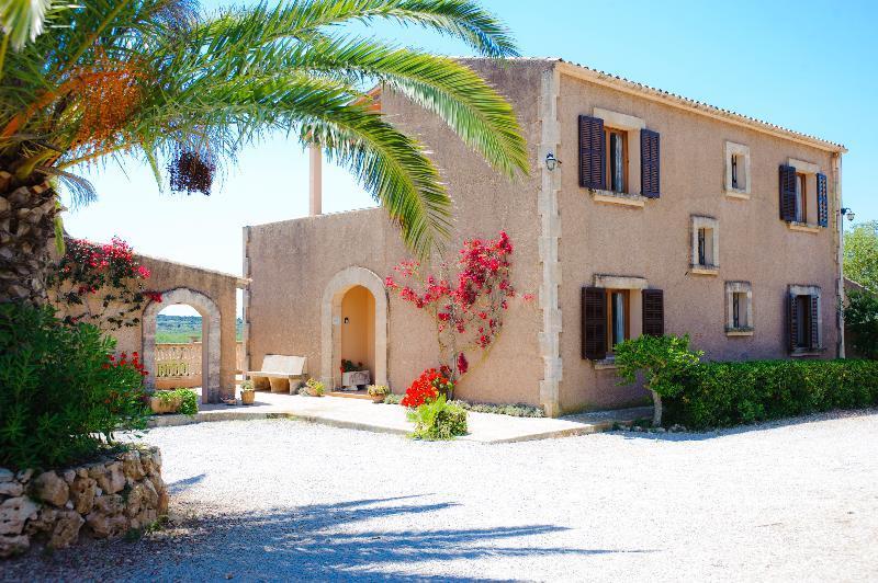 Era Des Pou Villa *