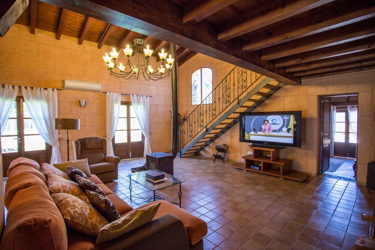 Es Rasquell Villa
