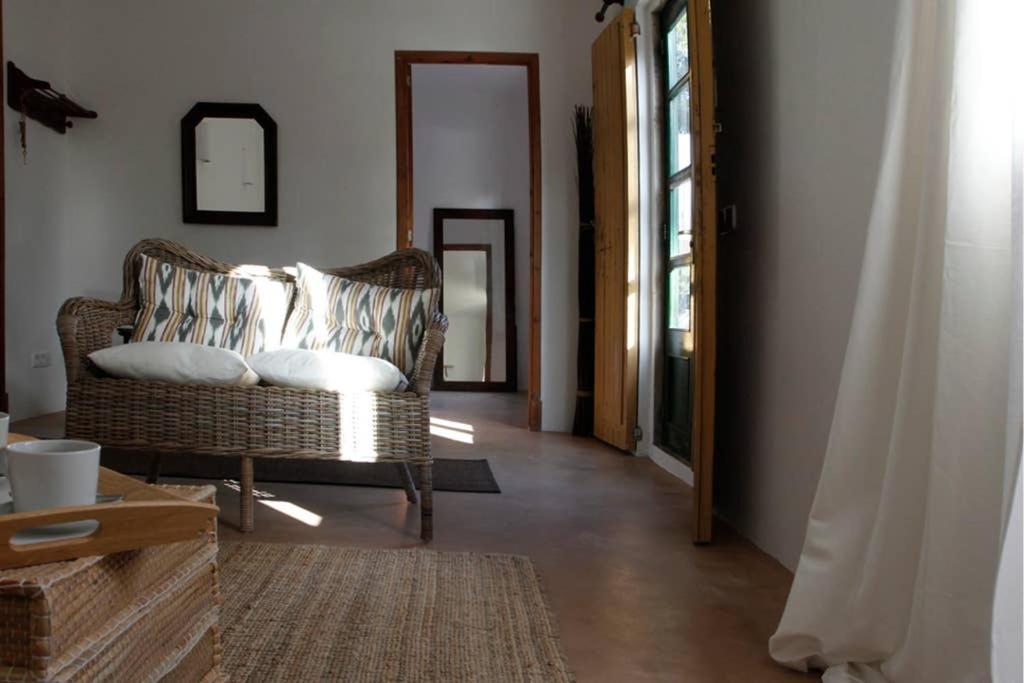 Casa Mediterranea En Pueblo De Mar Сasa de vacaciones