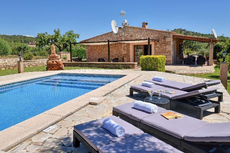 Villa Alou