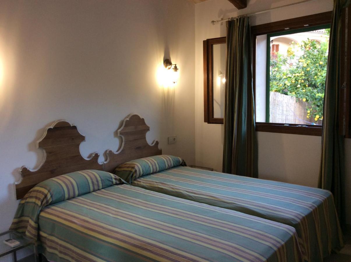 Holiday home Filoses 18a