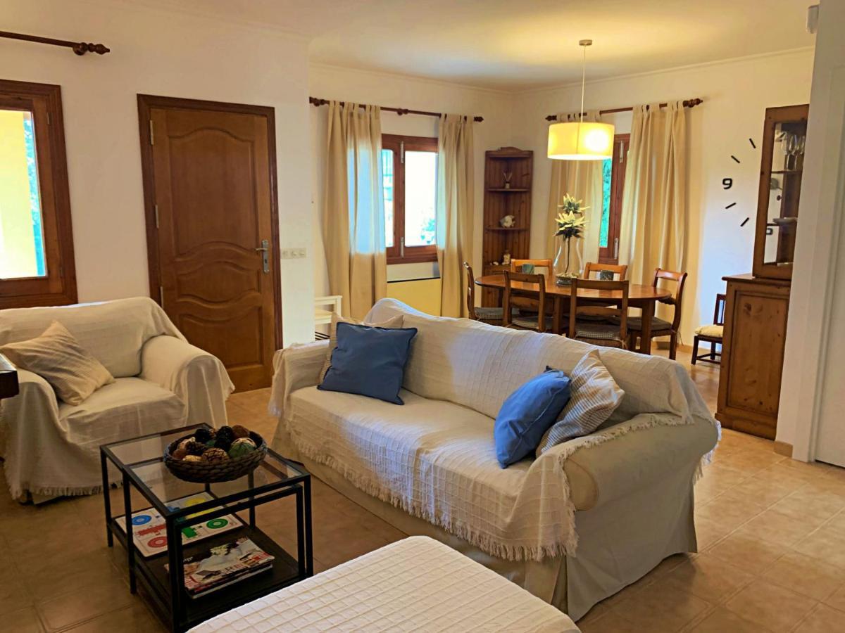 Holiday home Casa Coromines *