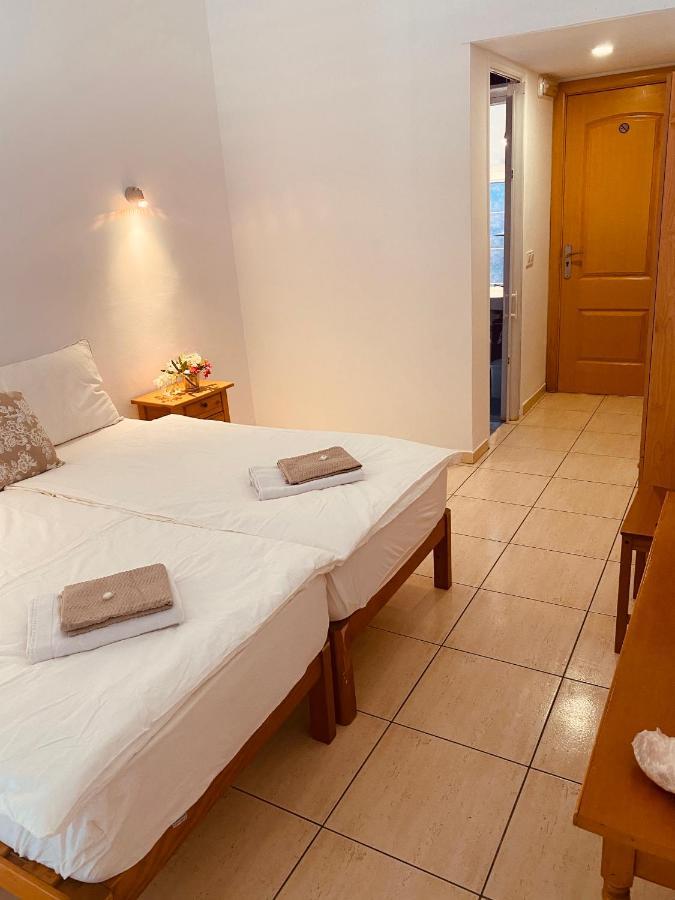 Senese Hostal