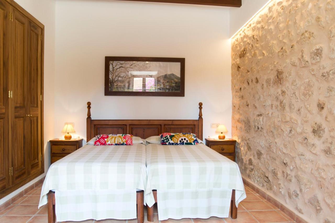 Típica Mallorquina Puça *