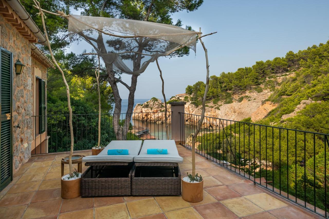Cala * Deià (Deyá)