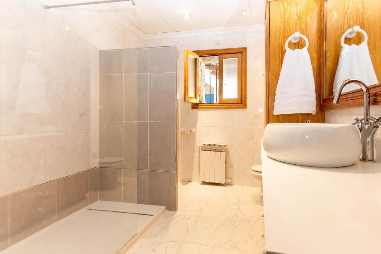 Can Malondra Villa *