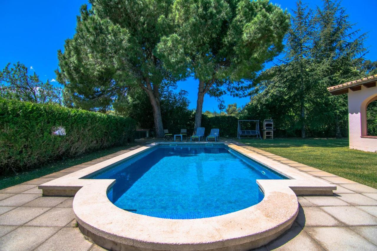 Camarrotja Villa *