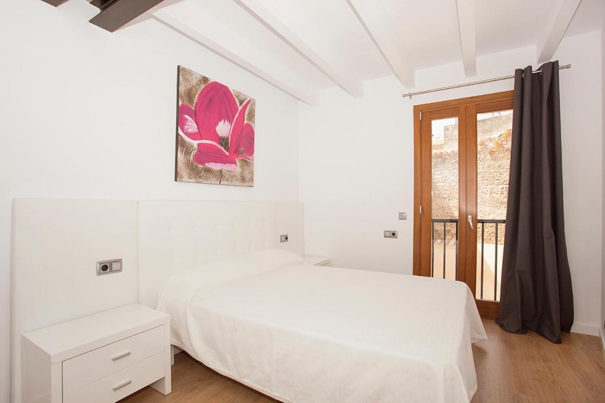 Holiday home Antigua Casa De Pueblo Sant Sebastia *