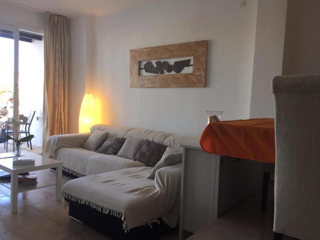 Sea Frontline 'ernesto'. Pool. Wifi Apartamento