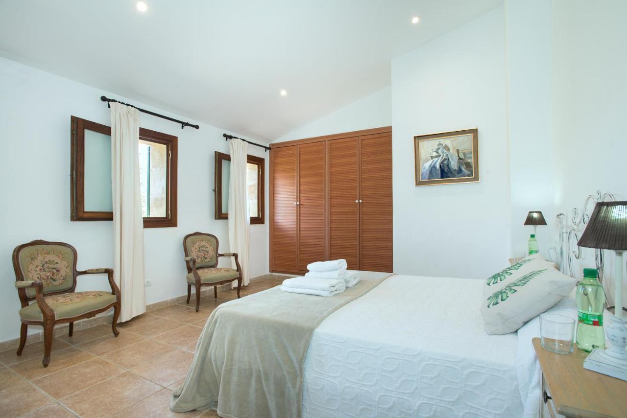 Villa Owl Siquier - Luxury Retreat With Mountain Views