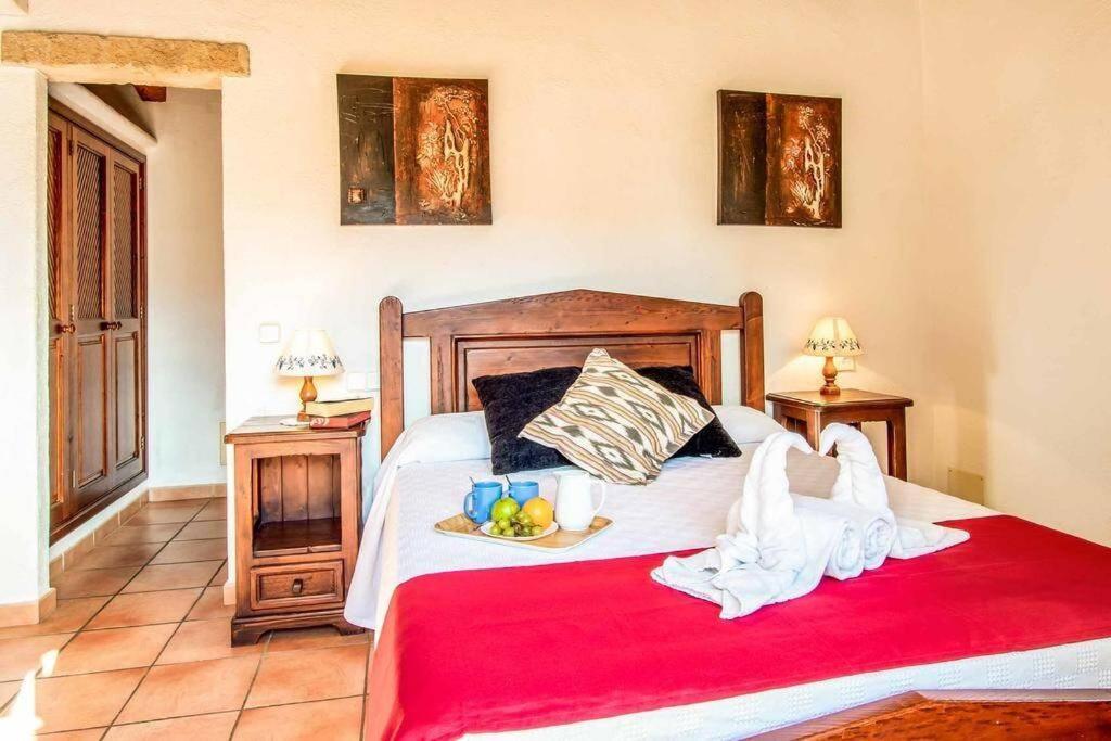 Pretty Close To Cala San Vicente, Special Prices Hire Car For Guests Villa *